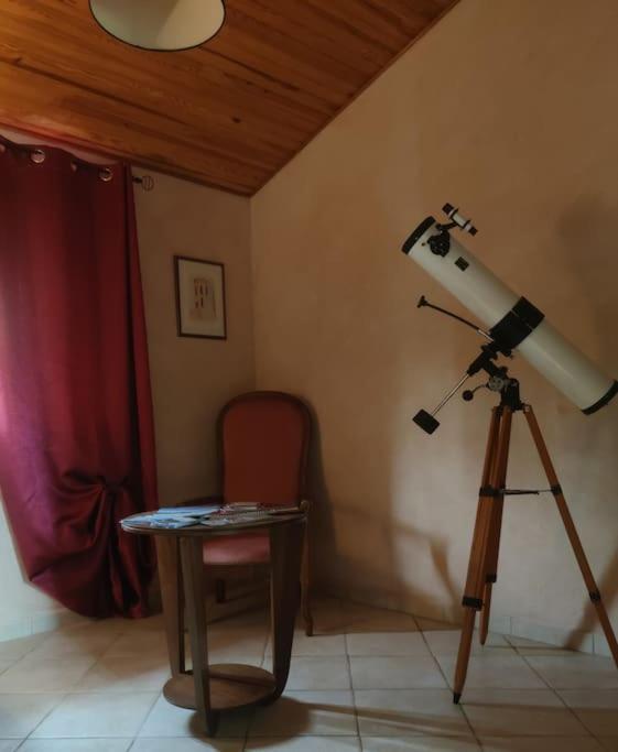 Sous Le Chateau Montaut  Extérieur photo